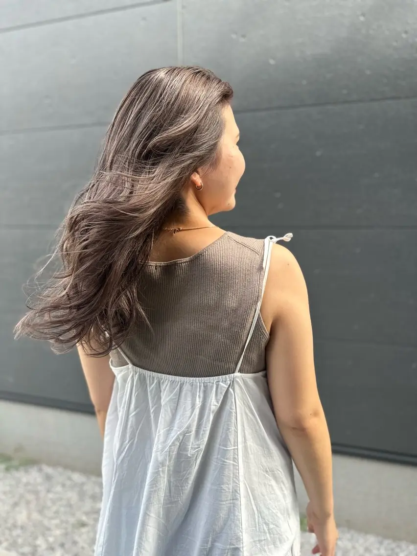 ロング カラー アディクシーカラー ブリーチ 透明感カラー ロング ヘアカラー K Harukaのヘアスタイル