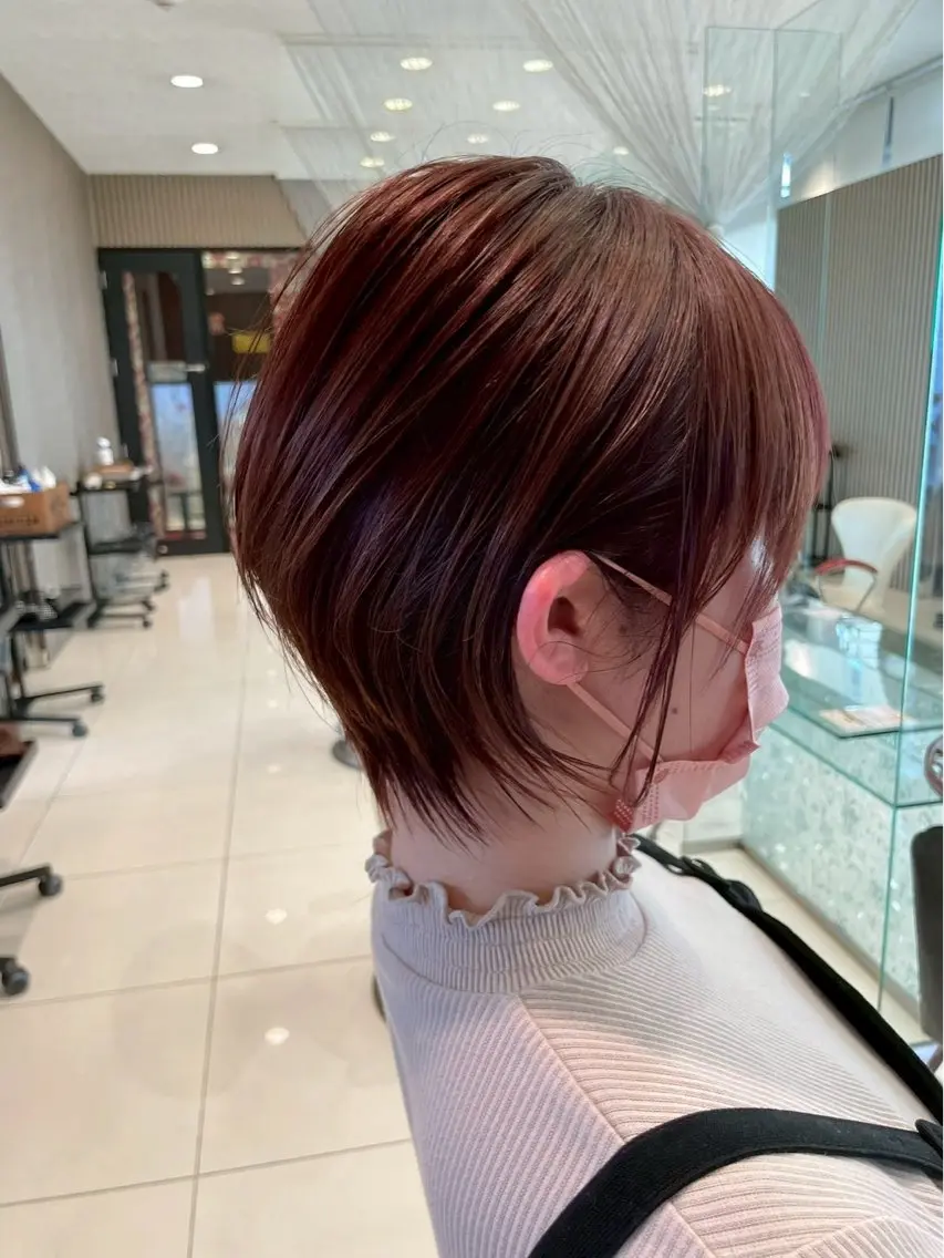 カラー 多田 愛咲のヘアスタイル