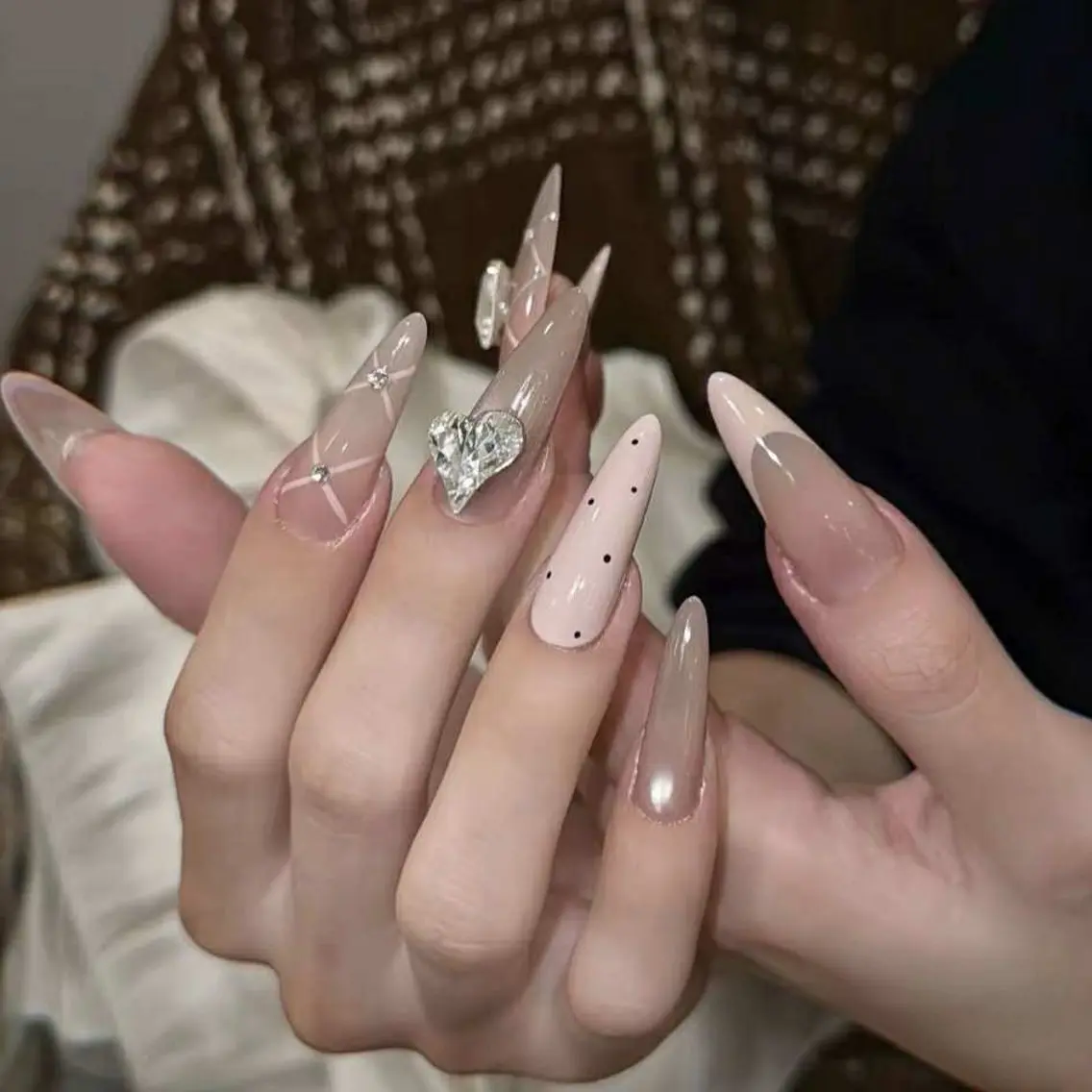ネイル 長さ出し フットネイル ジェルネイル 韓国ネイル マグネットネイル ハンドネイル YMT NailStudioのネイルデザイン