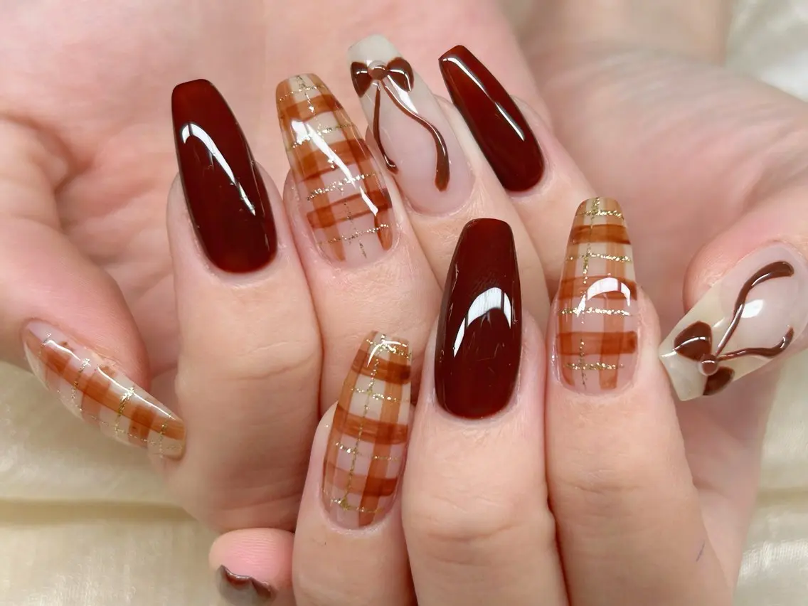 ネイル アートネイル チークネイル 成人式 入学式 長さ出し ハンドネイル Lino Nailのネイルデザイン