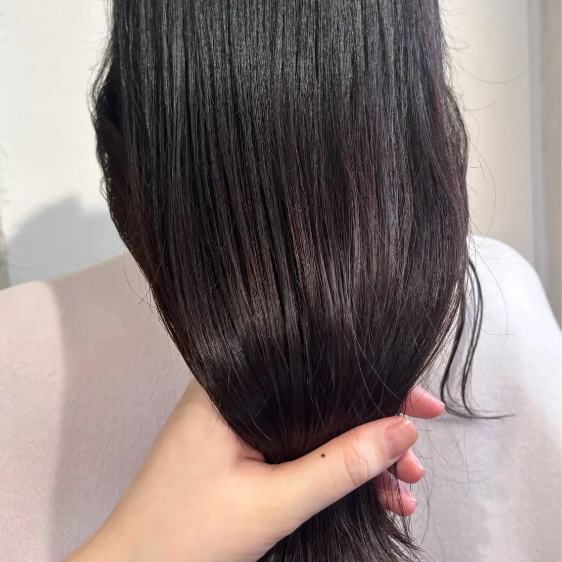 カラー ヘアカラー トリートメント 𝐲𝐮𝐮 /艶髪 /透明感カラー🌱のヘアスタイル