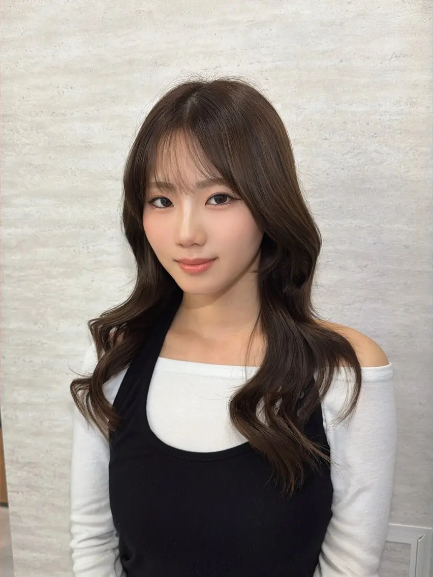 セミロング カラー ヘアアレンジ ヘアカラー トリートメント 韓国レイヤーカット/ 儚げカラーチナツのヘアスタイル