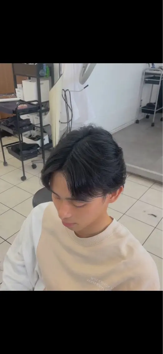 パーマ メンズカット＆ 艶カラー/有馬のヘアスタイル