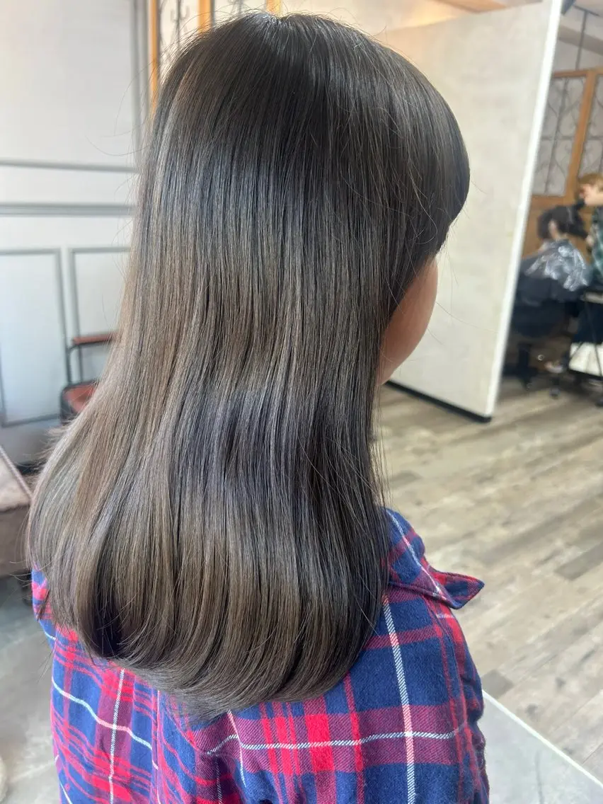 ロング キッズ 🌼髪質整形🧸 艶カラー🌼珠理のヘアスタイル