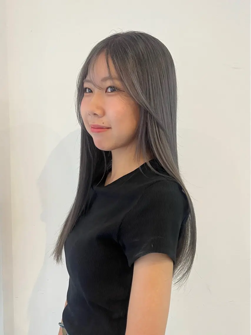 ロング ヘアカラー トリートメント 🟣niw SHUNNA🟣のヘアスタイル