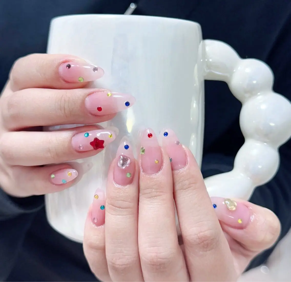 ネイル アートネイル オーロラネイル チークネイル フレンチネイル ガラスフレンチ 🎀🎀YooLi Nail Salonのネイルデザイン