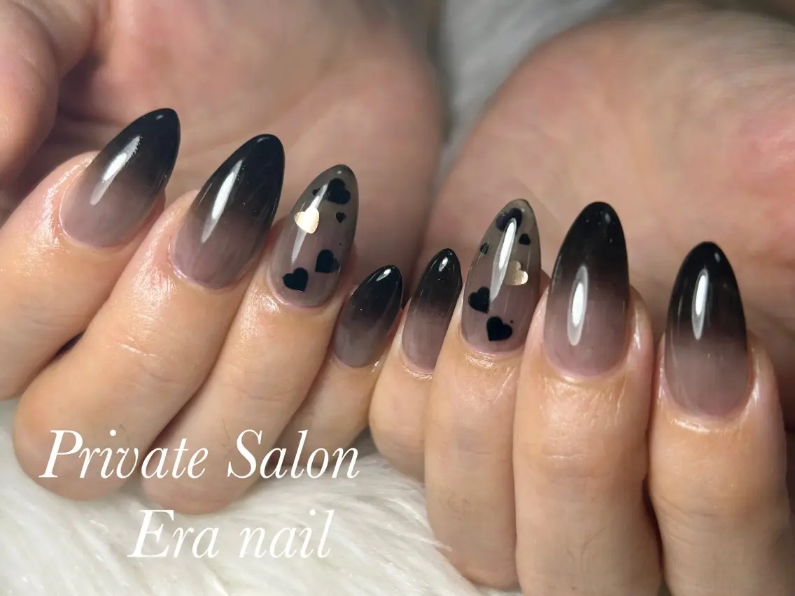 ネイル グラデーション ハート ホログラムネイル ハンドネイル Era nailのネイルデザイン