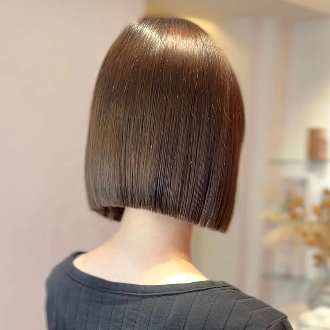 ショート カラー カット 縮毛矯正 トリートメント 莉乃/縮毛矯正/髪質 改善/艶カラーのヘアスタイル