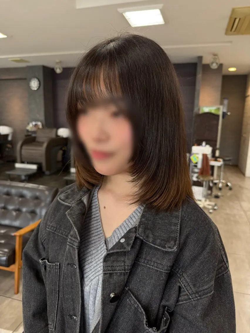 ミディアム ハイトーンカラー✨ 慶田玲和のヘアスタイル