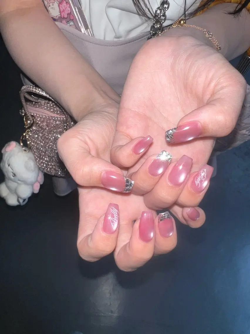 ネイル フレンチネイル ガラスフレンチ IROHA nail ミサキのネイルデザイン