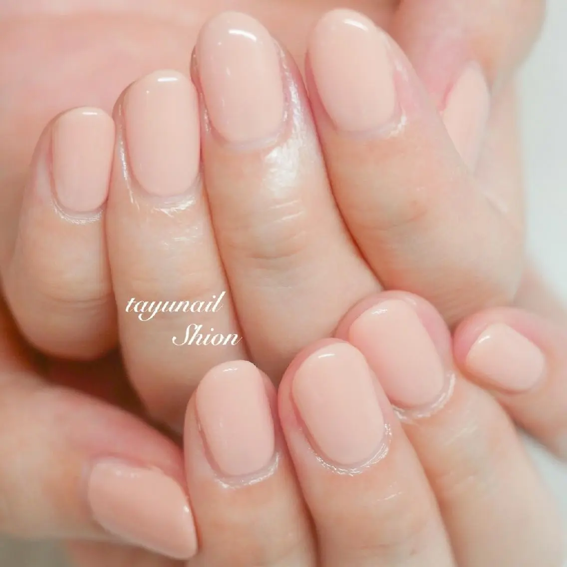 ネイル ブルー ジェルネイル ワンカラーネイル パラジェル 夏ネイル ネイルサロン 【たゆnail】のネイルデザイン