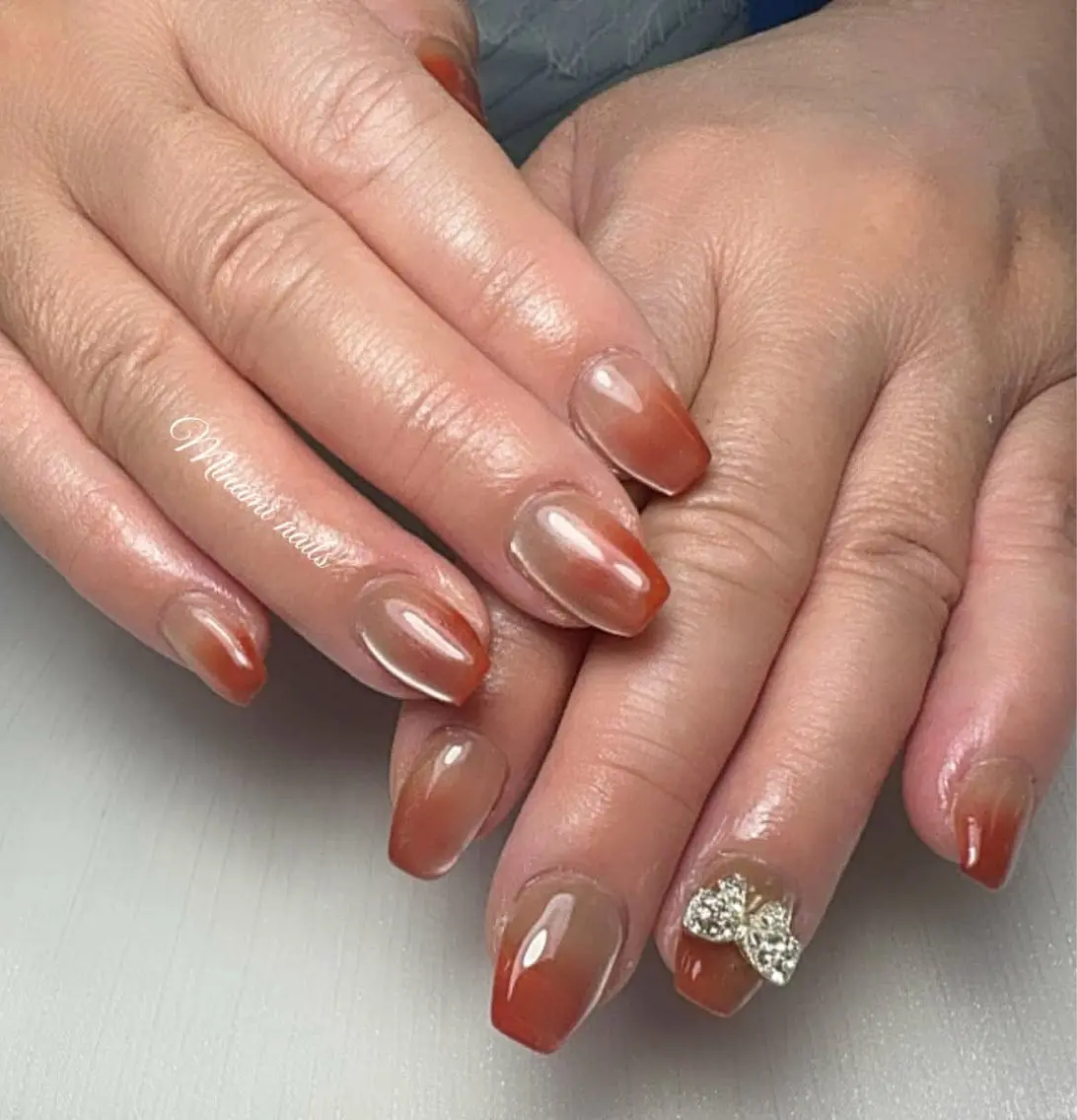 ネイル アートネイル オーロラネイル ガーリー キラキラネイル 韓国ネイル ハンドネイル Minami Nailsのネイルデザイン