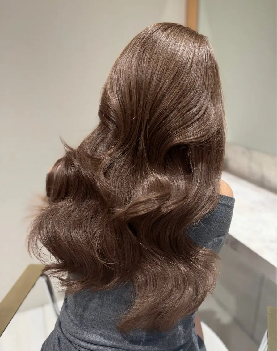 セミロング 高村 旭加のヘアスタイル