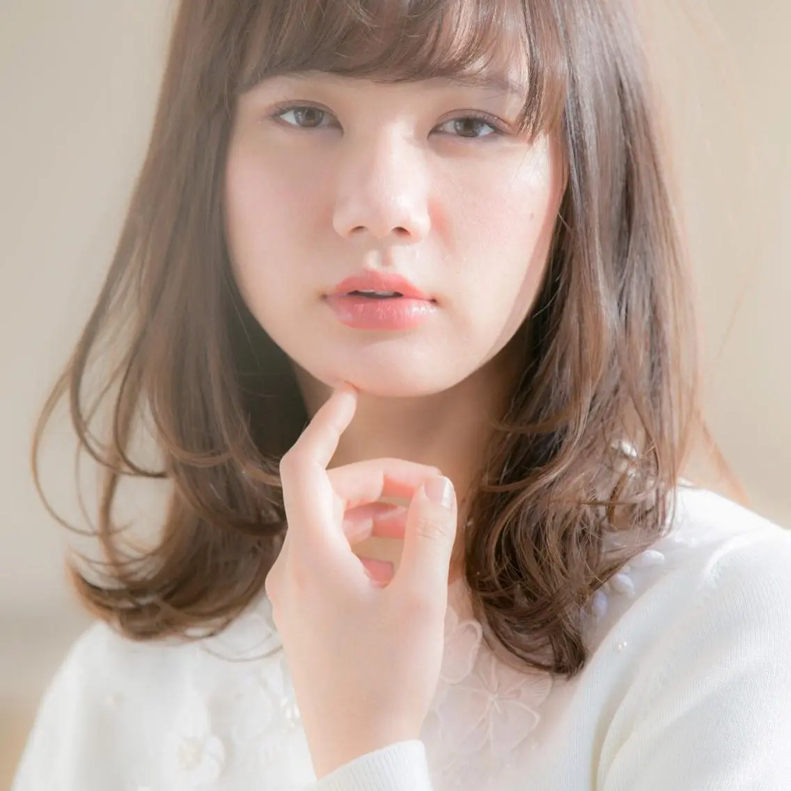 ミディアム 顔周りの垢抜けヘア 立山あいりのヘアスタイル