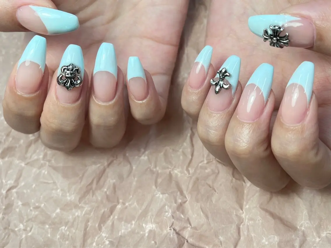ネイル フレンチネイル ToliyDeliy Nail Salonのネイルデザイン