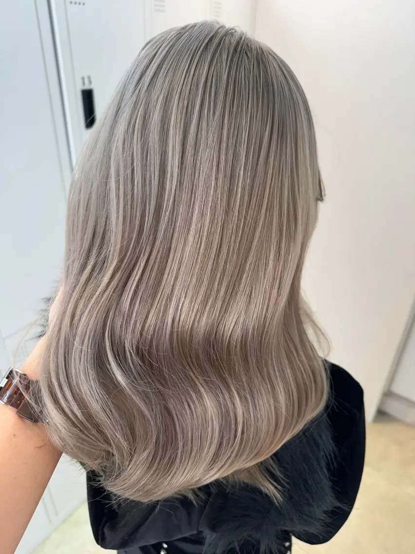 カラー カット ヘアカラー トリートメント 透明感カラー✨艶髪 制作🌱山根あゆみのヘアスタイル