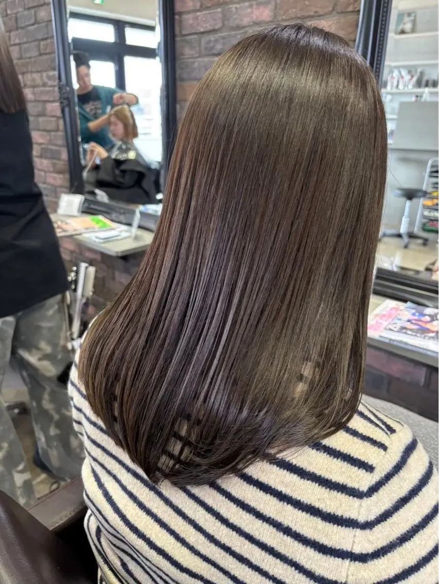 カラー 透明感カラー ここののヘアスタイル