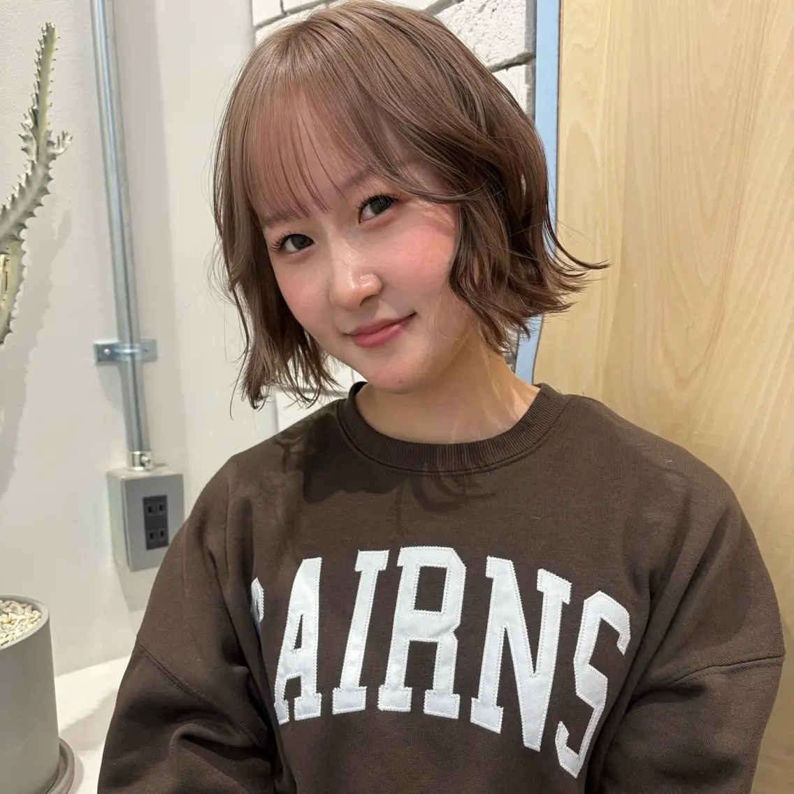 ショート カラー カット ヘアカラー Yui⭐️ 透明感カラー🫧のヘアスタイル