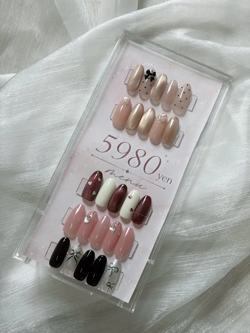 ネイル ハンドネイル Dahlia kanaのネイルデザイン