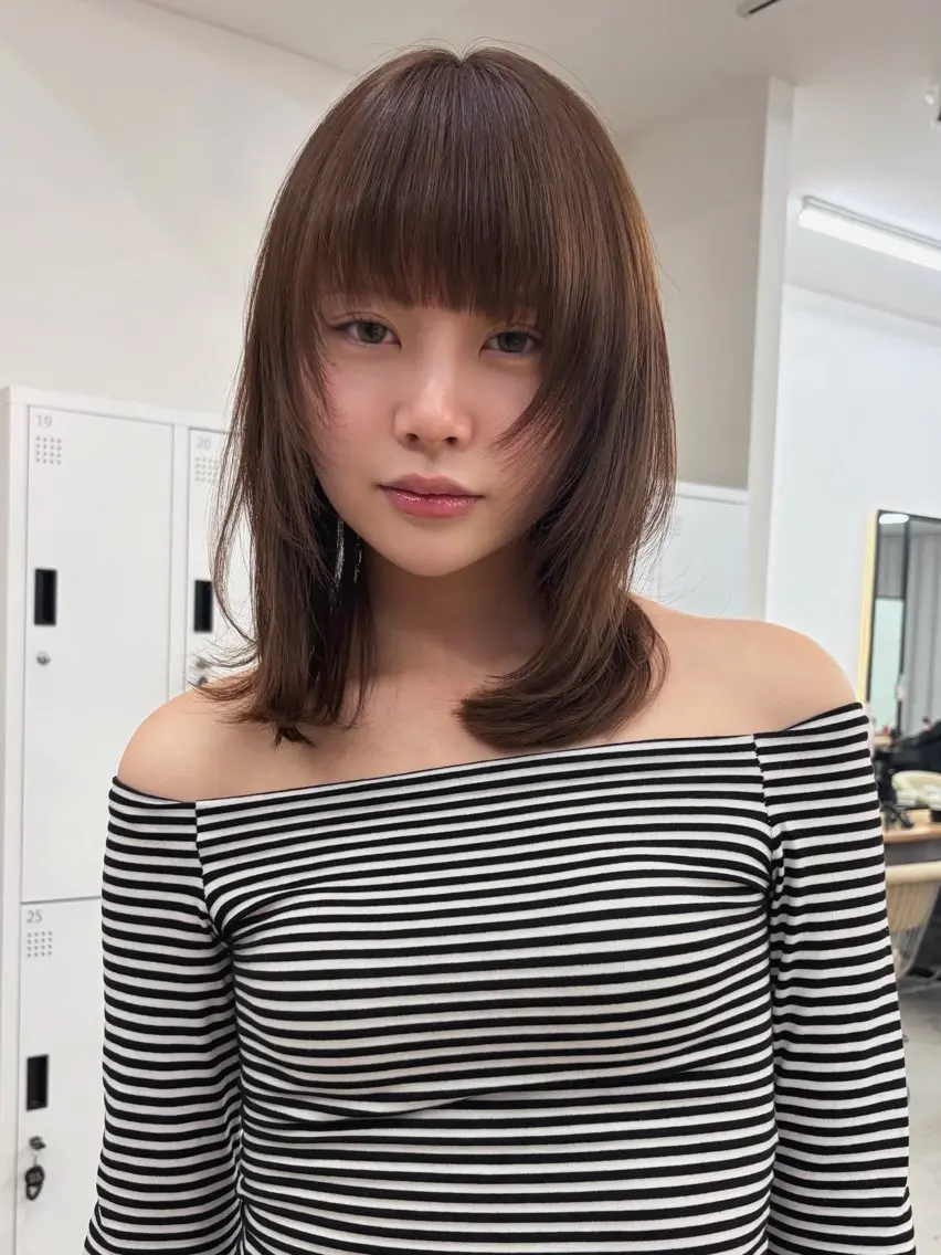 ミディアム くろかわ まいのヘアスタイル