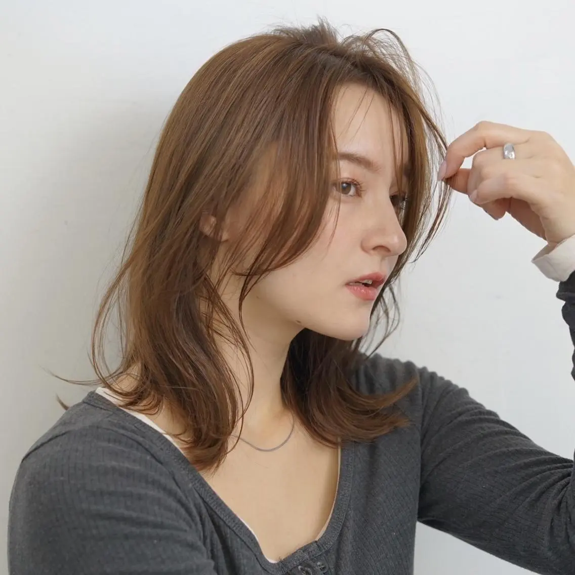ミディアム カラー ヘアアレンジ 透明感カラー PearL suzukaのヘアスタイル