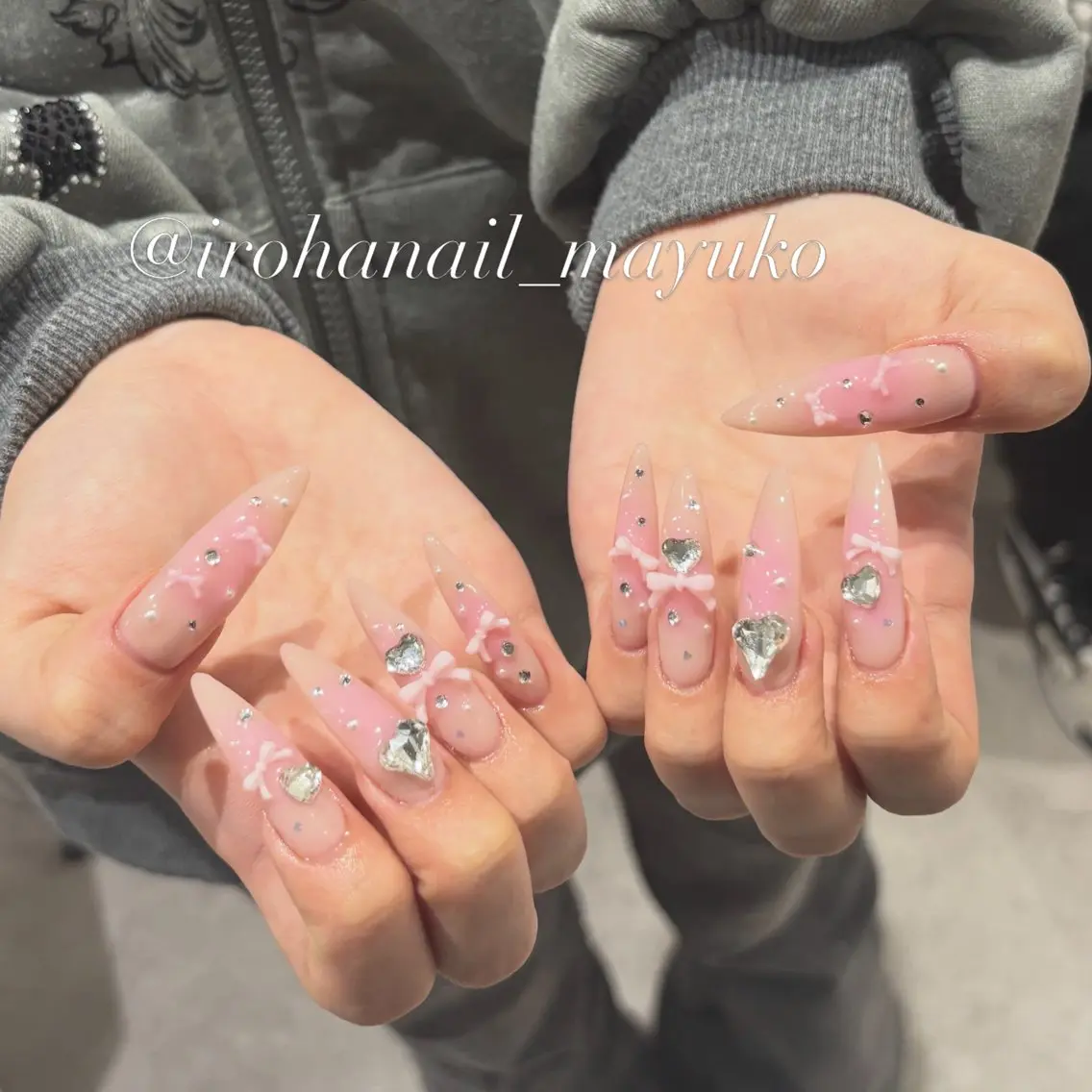 ネイル IROHA NAIL 真結子のネイルデザイン