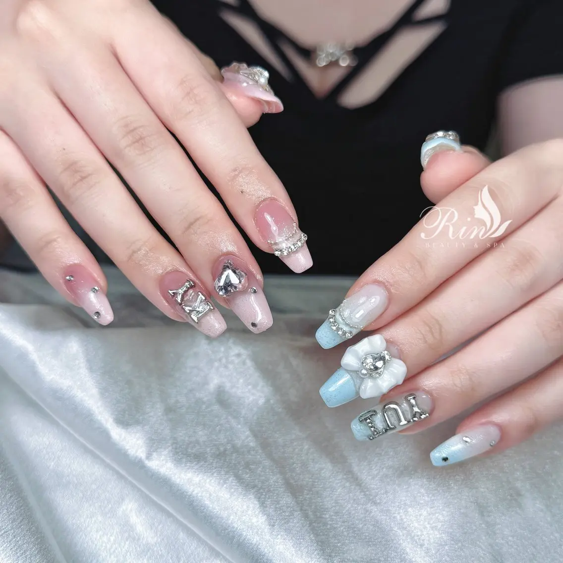 ネイル アートネイル 長さ出し ガーリー 韓国ネイル 持ち込み Rin Nail 新大久保店のネイルデザイン