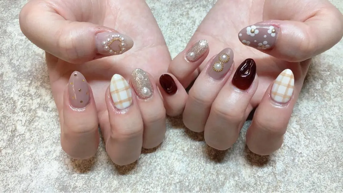 ネイル ハンドネイル LOVE NAIL 💕Sonoのネイルデザイン