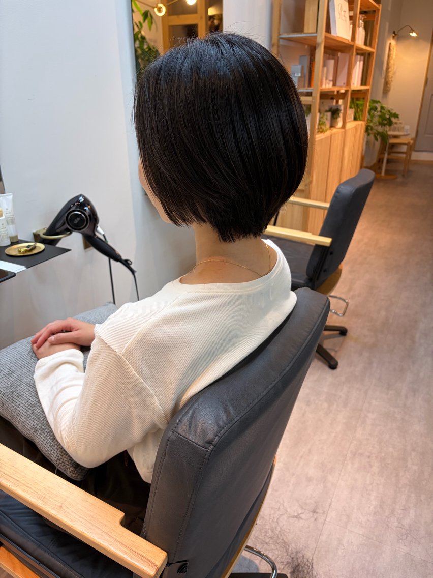 ショート カット トリートメント 内野 友貴のヘアスタイル