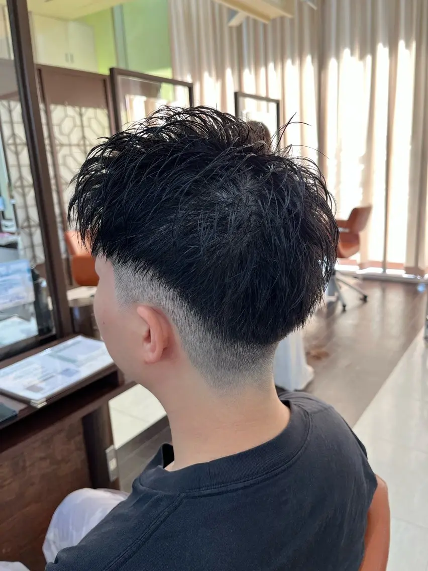 ショート メンズ フェードカット ショートヘア 🧊メンズ特化🧊 高木航希のヘアスタイル