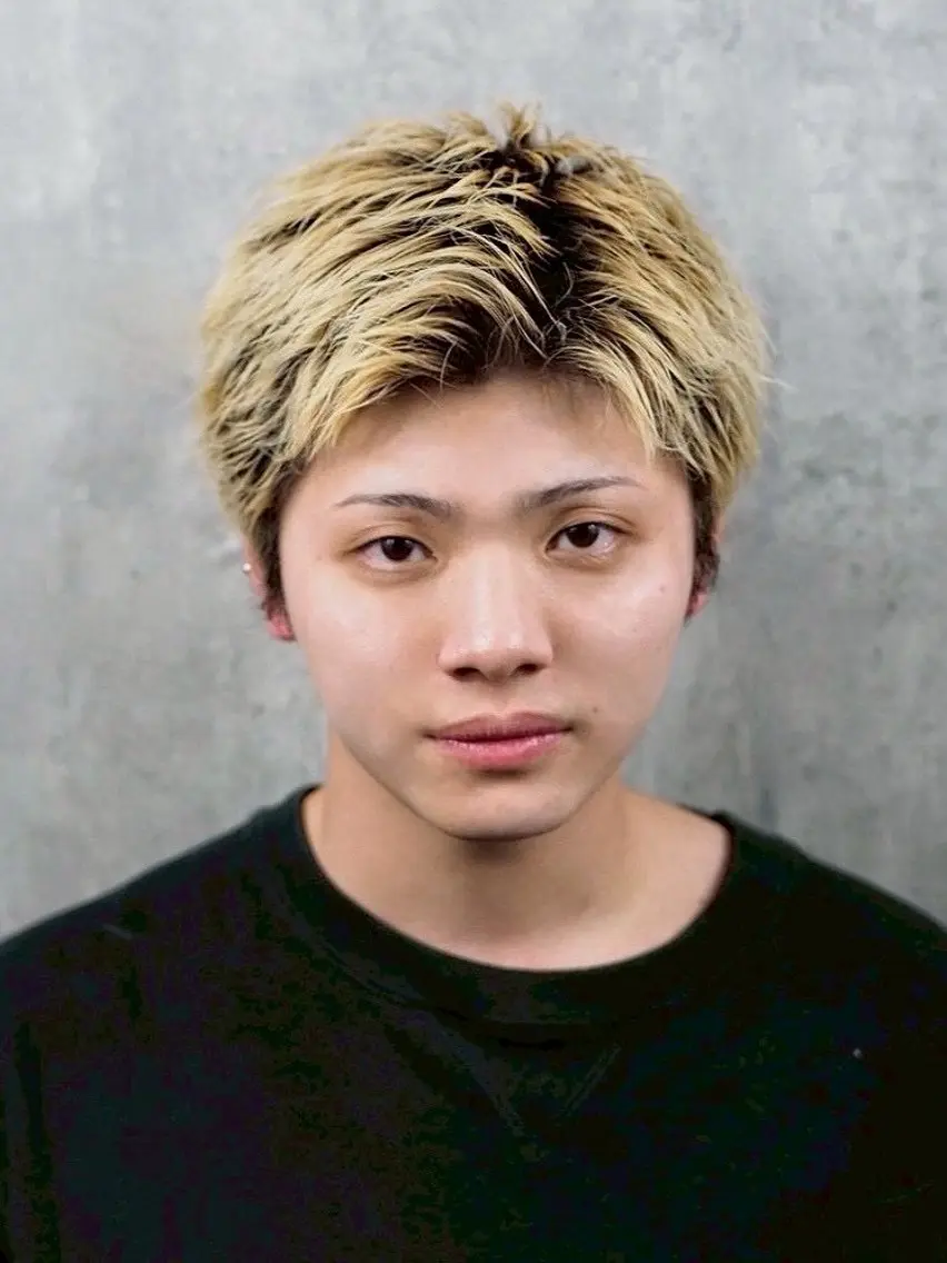 ショート メンズ 三枝 寛太のヘアスタイル
