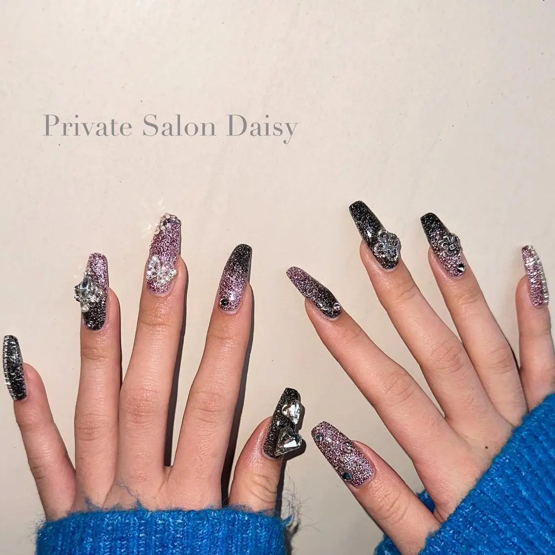 ロング ハンドネイル プライベートサロン Daisyのネイルデザイン