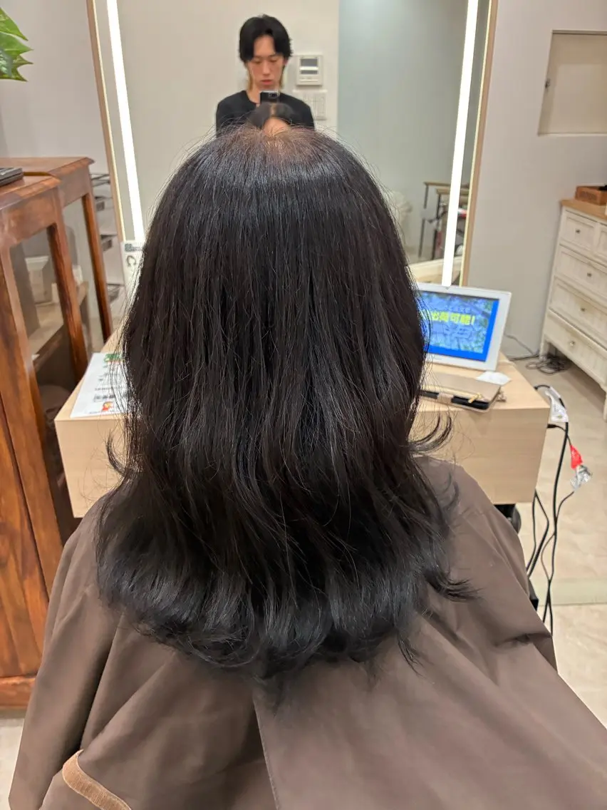 セミロング カラー 新潟 悠翔のヘアスタイル
