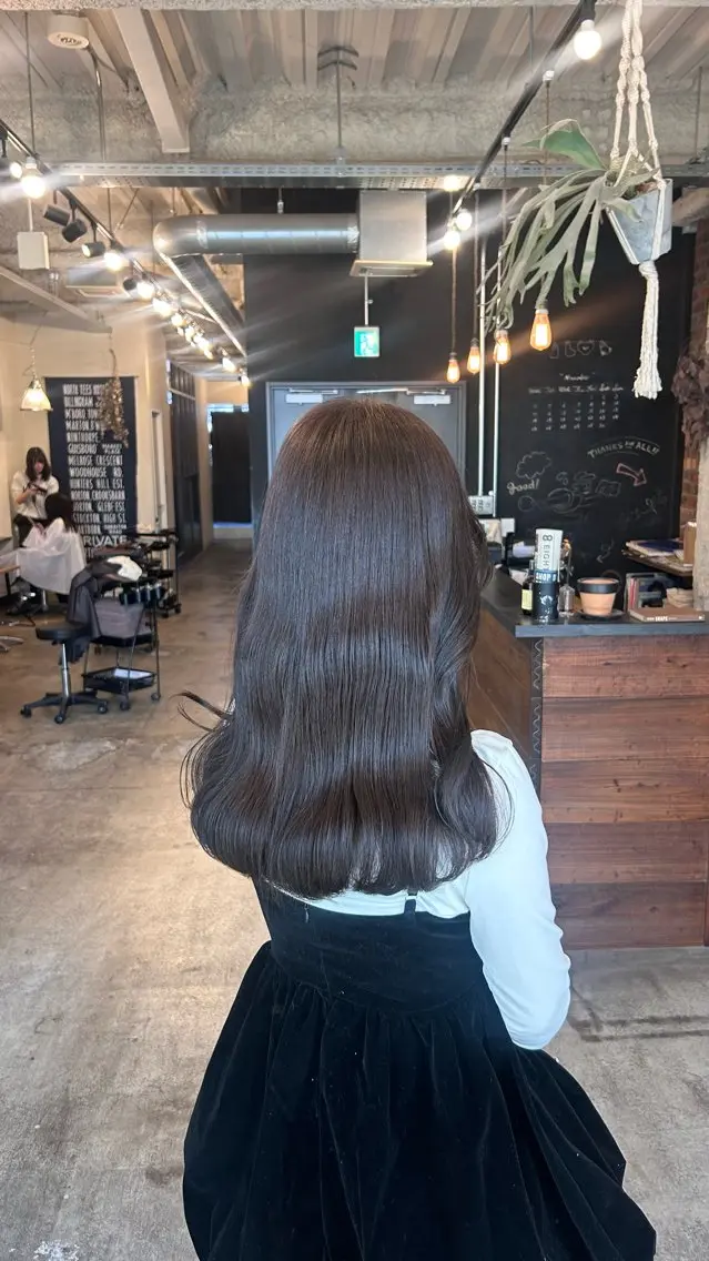 カラー the BRIDGE マナ🎀のヘアスタイル