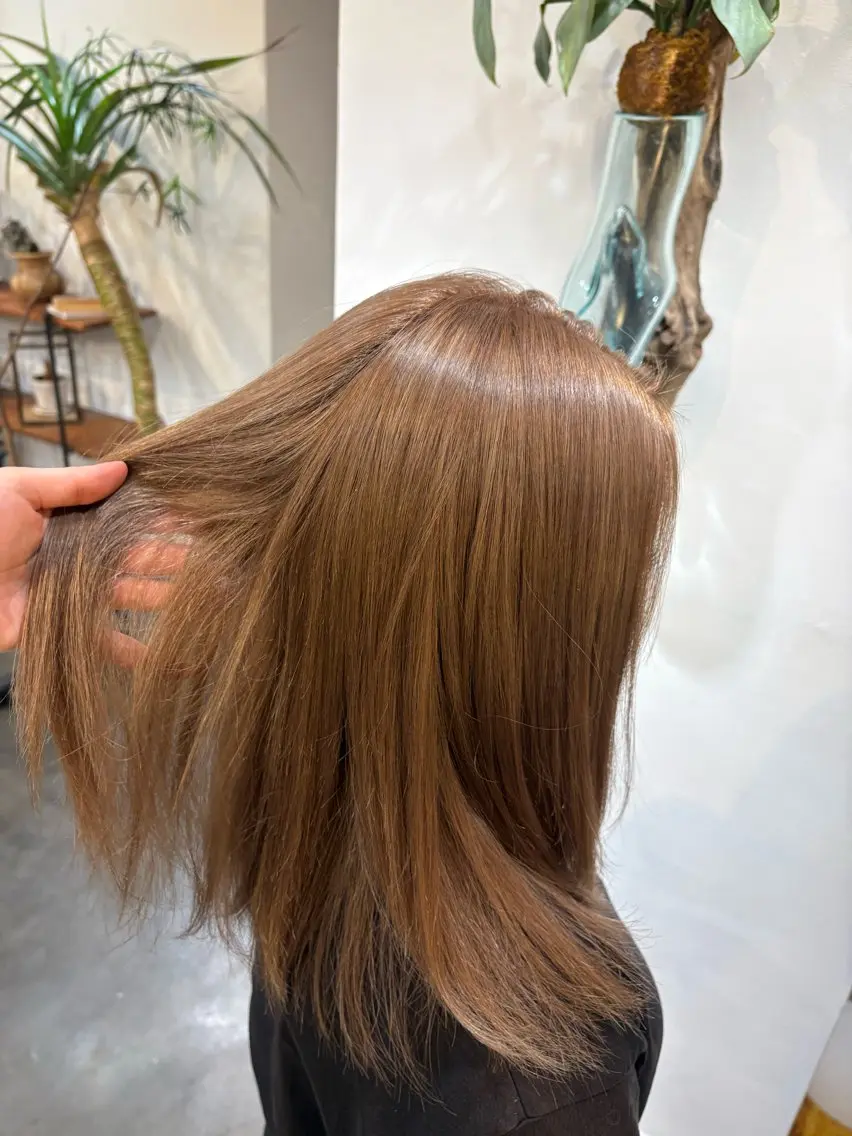 セミロング カラー 𝐍𝐚𝐧𝐚{ LEB/神戸三宮のヘアスタイル