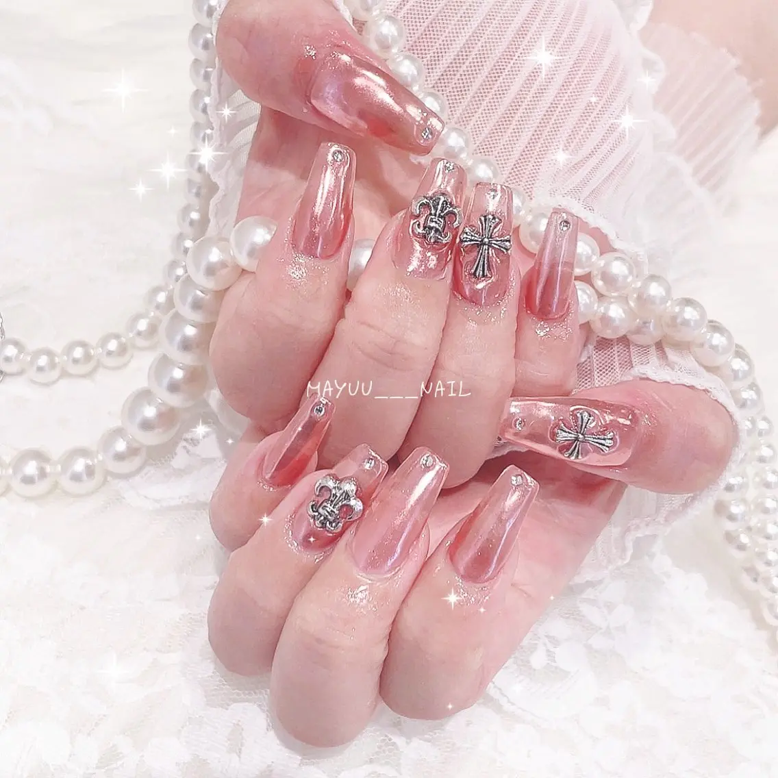 ネイル 🎀 Mayu 🎀痛ネイルのネイルデザイン