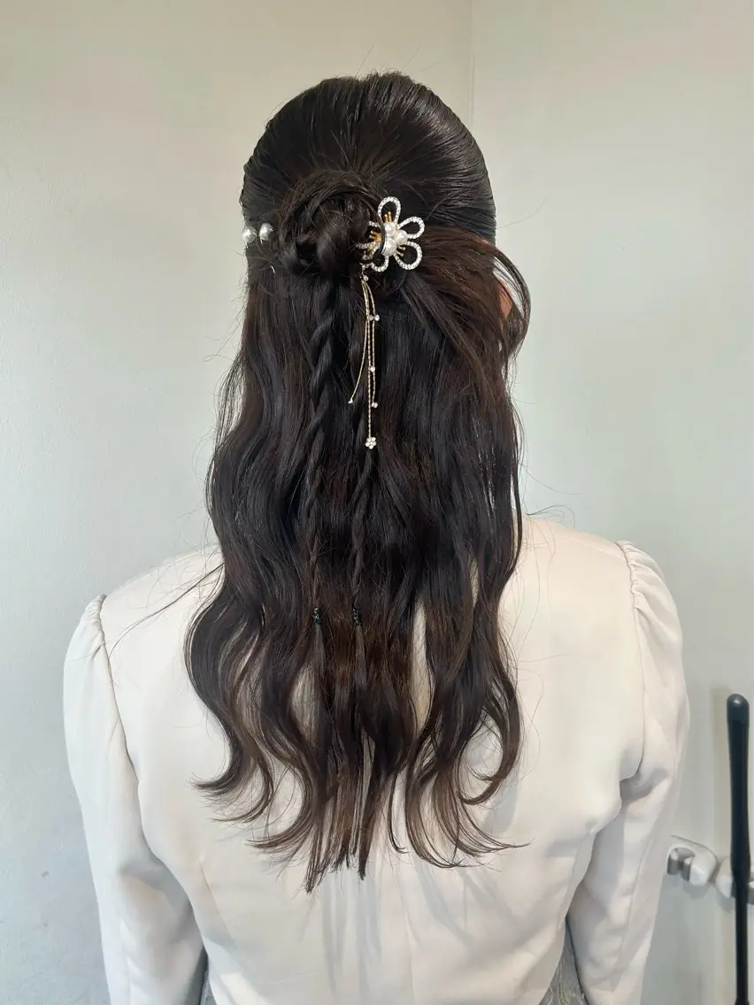 ロング ヘアアレンジ ヘアセット マツエク/men's /カラー🎀ヒカルのマツエク・マツパデザイン