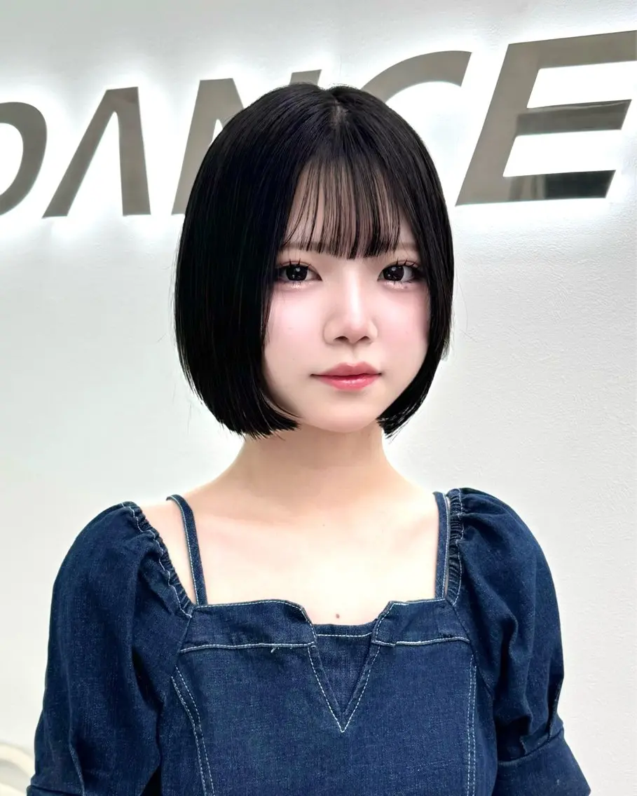ショート カラー ヘアアレンジ カット ヘアカラー トリートメント ヘッドスパ ヘアセット 縮毛矯正🤍 ボブ/ HIKARIのヘアスタイル