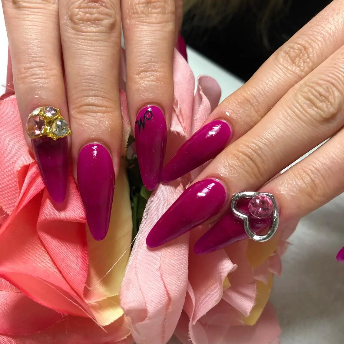 ロング ネイル ハンドネイル 《LB》ラブリエ Nail&eyeのマツエク・マツパデザイン
