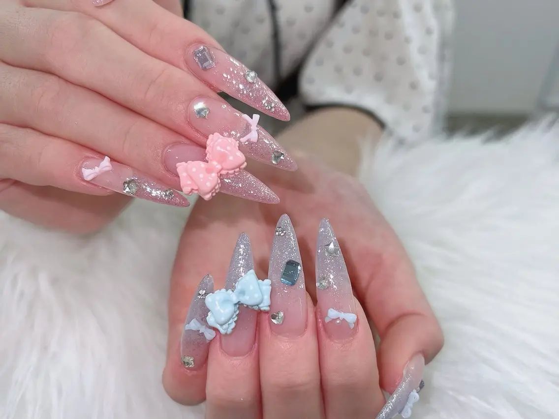 ネイル オーロラネイル ボルドー ブラウン 氷ネイル・うるうるネイル キラキラネイル ハンドネイル Sora  Nail 長さ出し専門店のネイルデザイン
