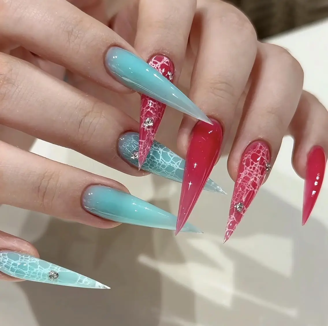 ネイル ハンドネイル 🎀 NaNa_nailのネイルデザイン