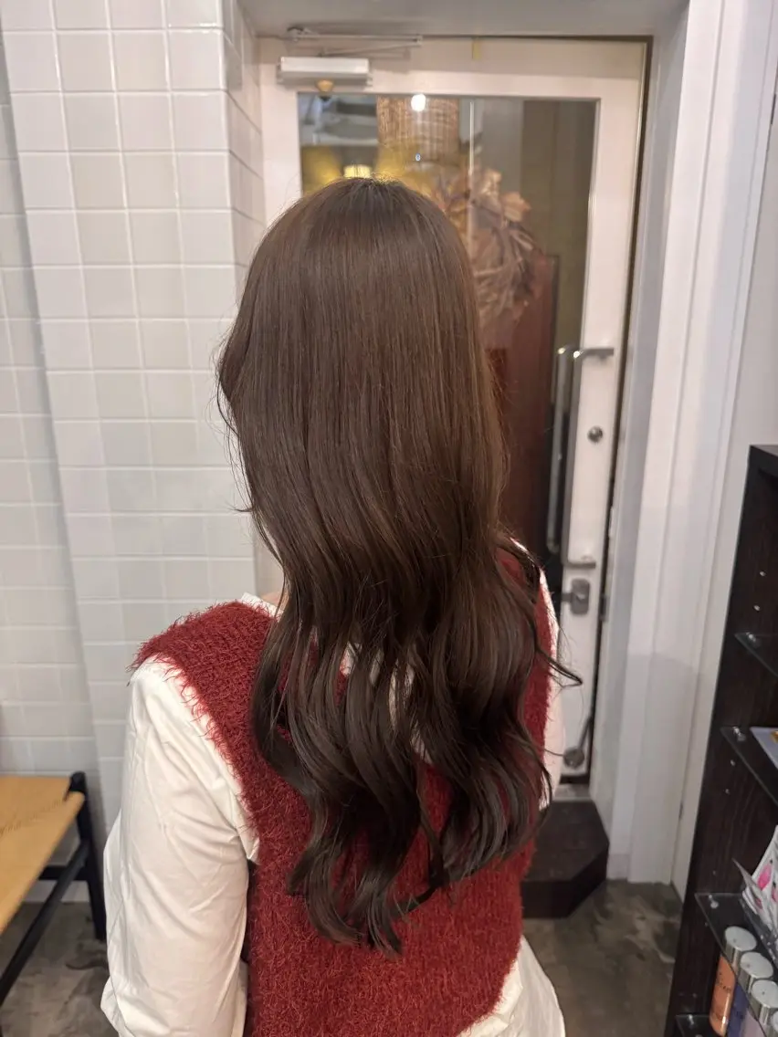 ロング ヘアカラー 🦢パーマモデル 様募集中🦢AI🫧のヘアスタイル