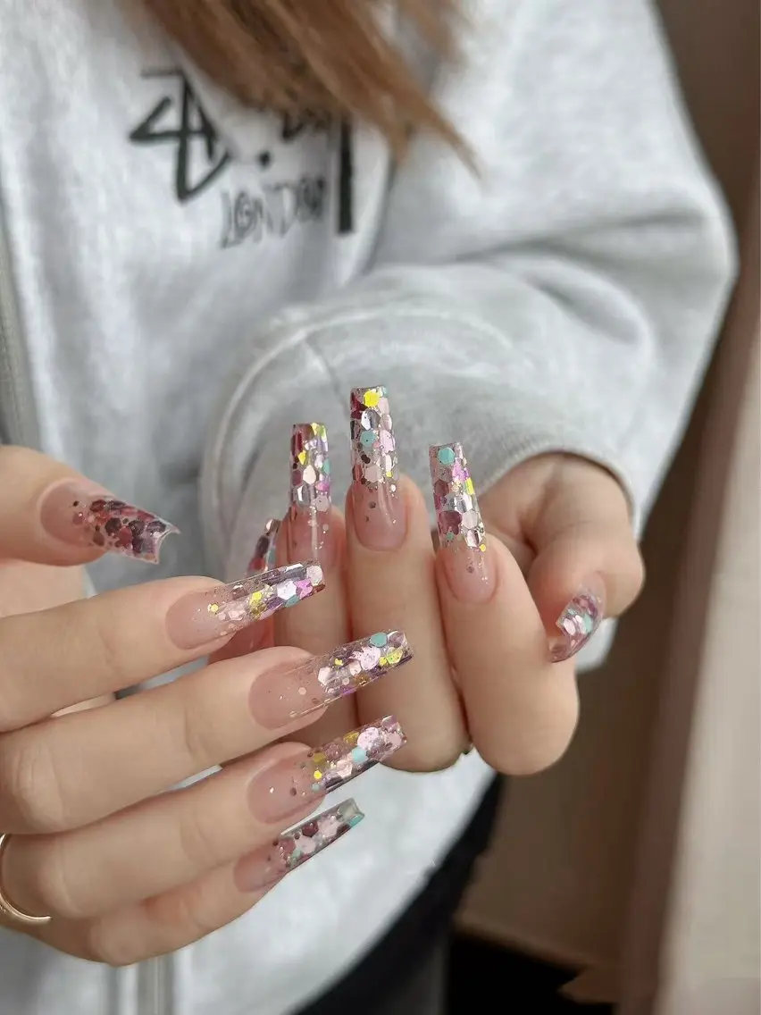 ネイル フラワーネイル フレンチネイル ジェルネイル ガラスフレンチ ハート ハンドネイル BabyYouMi nailのネイルデザイン