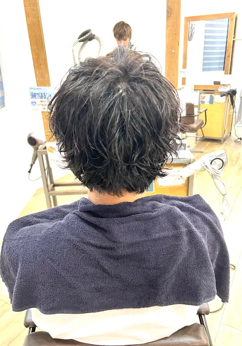 ミディアム パーマ メンズ メンズカット/ ヘアカラー/ケイゴのヘアスタイル