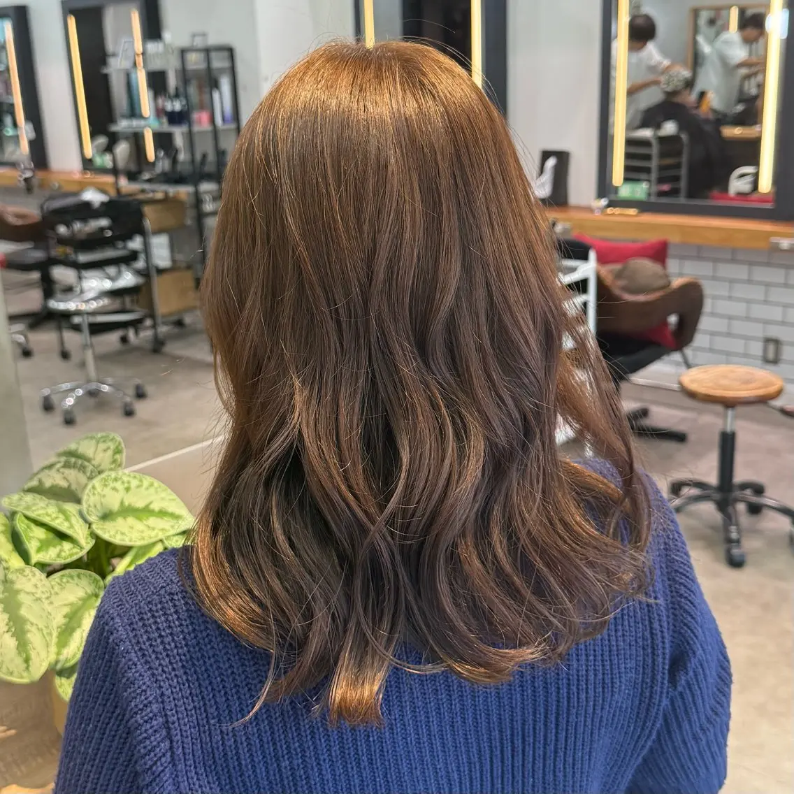 カラー ベージュカラー ヘアカラー 佐藤 真衣のヘアスタイル