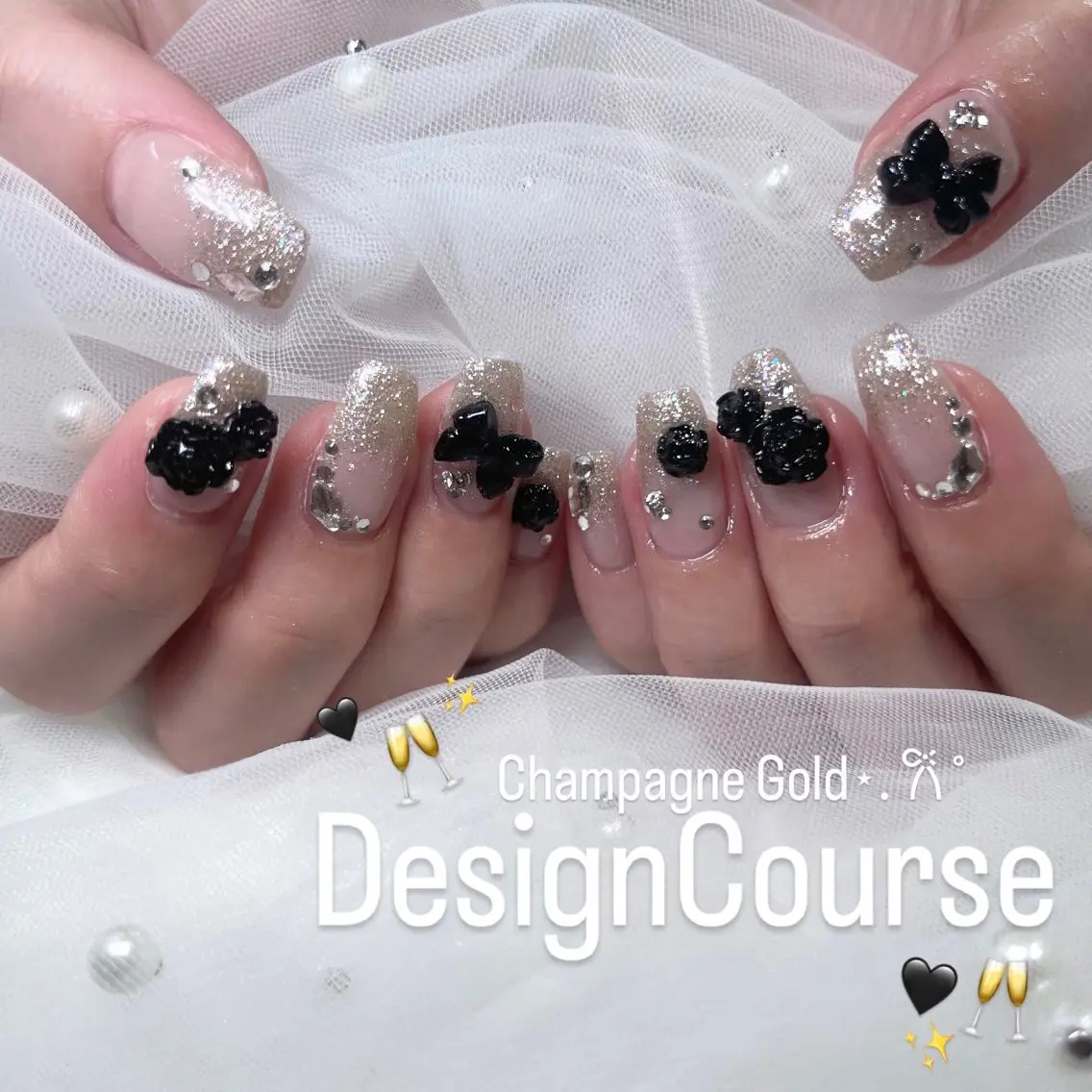 ネイル ハンドネイル 🧁fein. nana🩵のネイルデザイン
