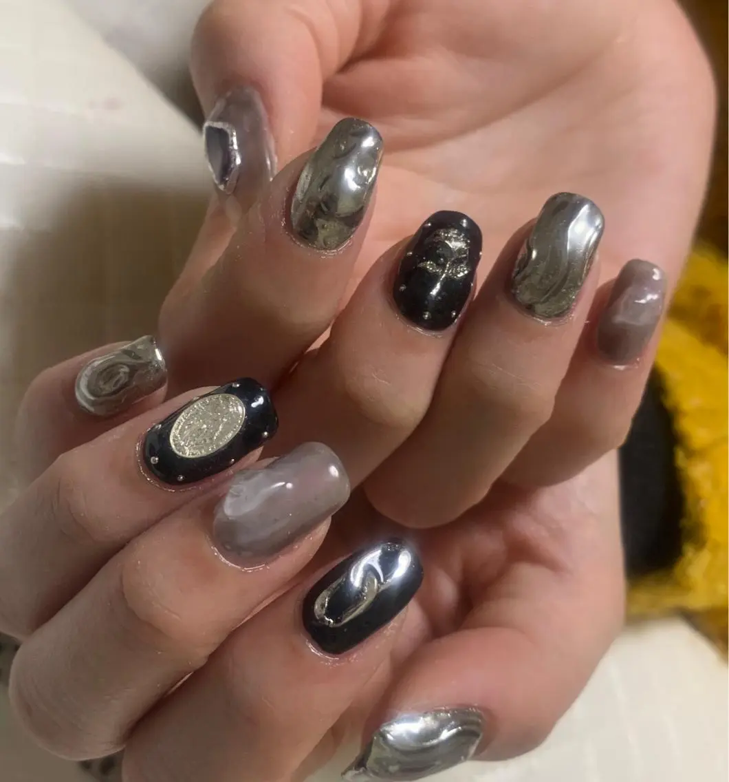 ネイル 佐藤 ゆうのネイルデザイン
