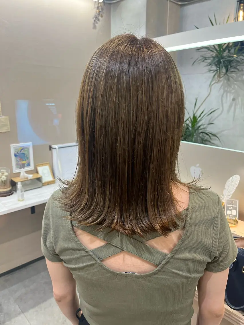 ミディアム カラー カット ヘアカラー トリートメント MIES amane(アマネ)のヘアスタイル