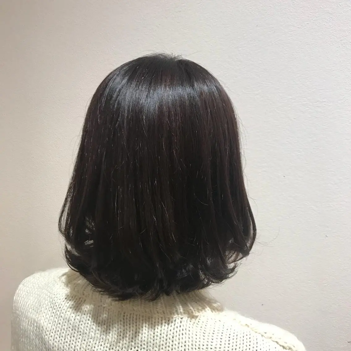 ミディアム カラー 阿部 響香のヘアスタイル