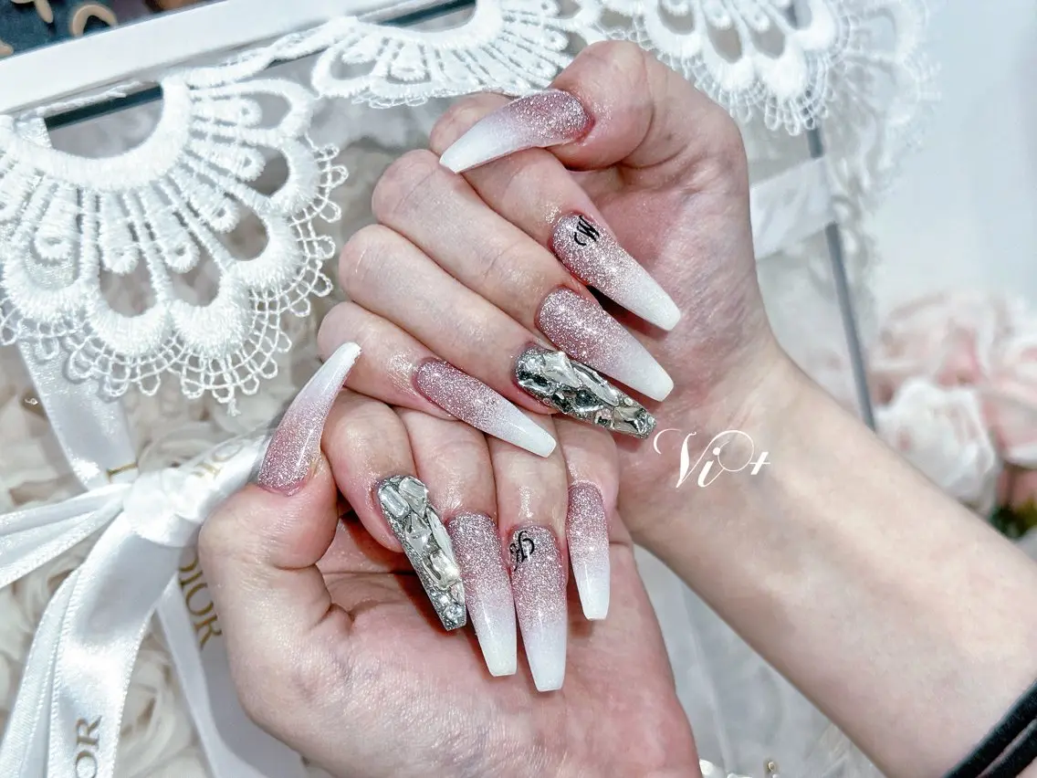 ネイル ハンドネイル ✨Nailsalon Vi+✨のネイルデザイン